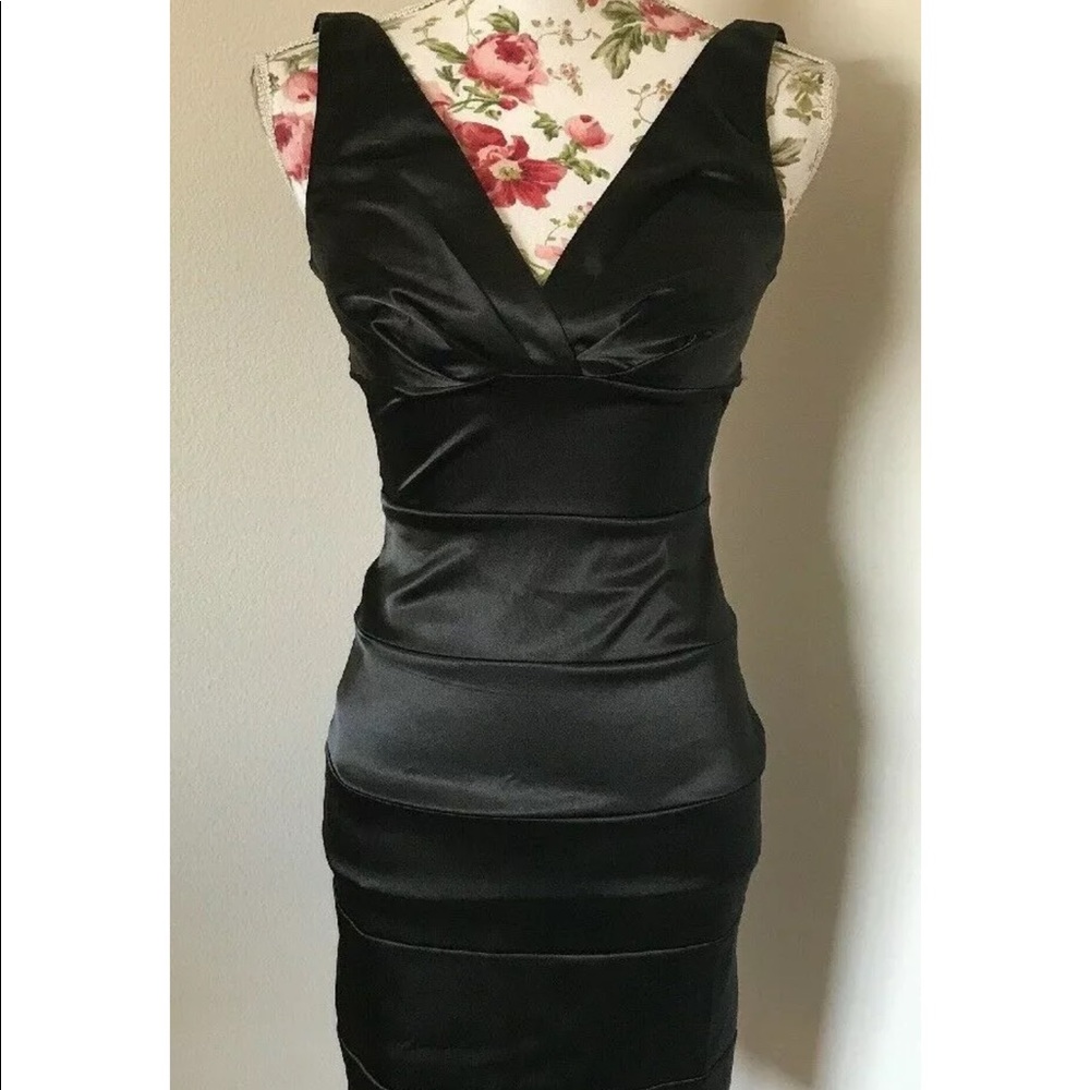 Little Black Cocktail dress (LBD)